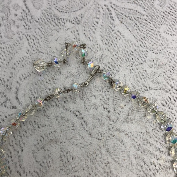 Vintage AB Aurora Borealist bead retro glam dressy statement costume necklace. - Picture 3 of 5